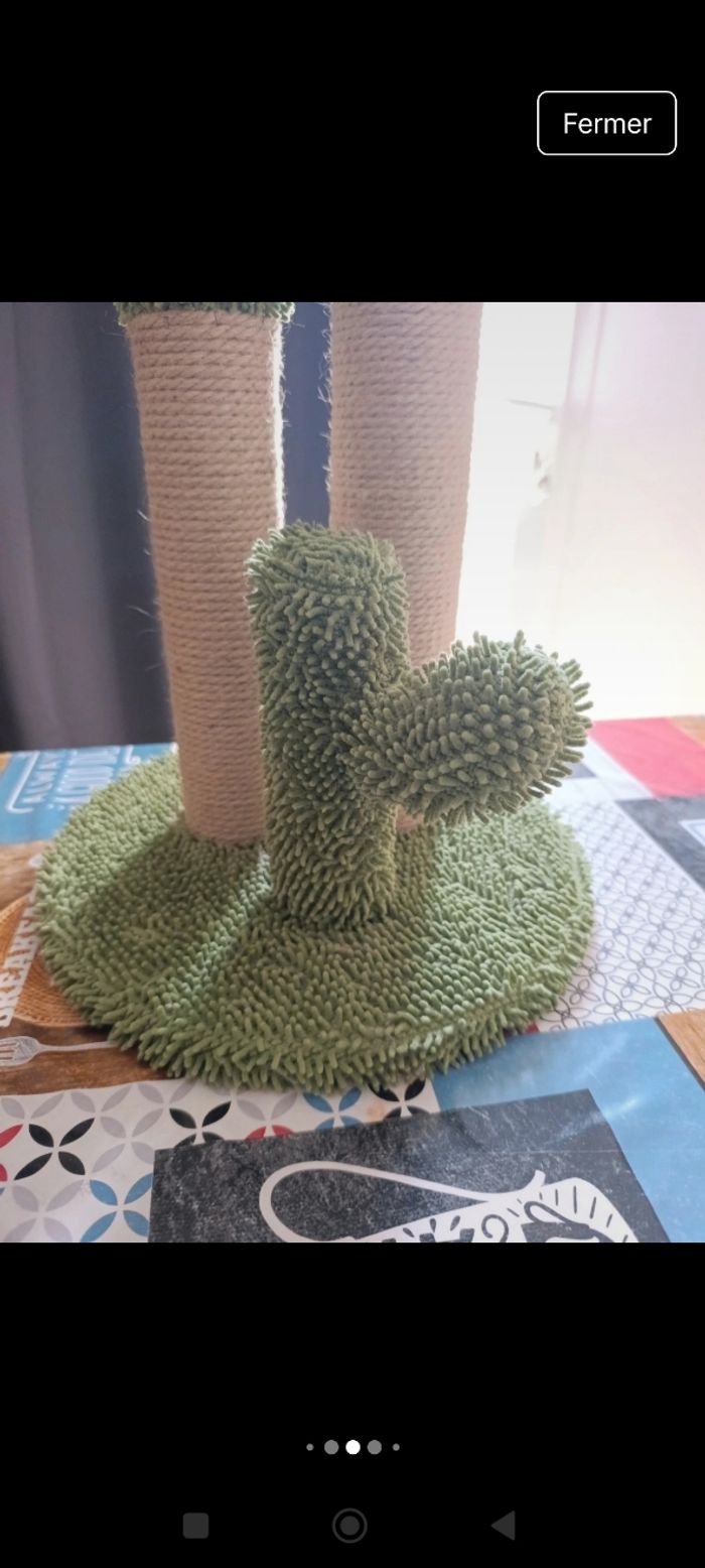 Arbre à chat cactus neuf - photo numéro 3