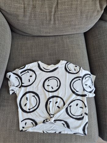 Tee shirt fille taille 12-14 ans