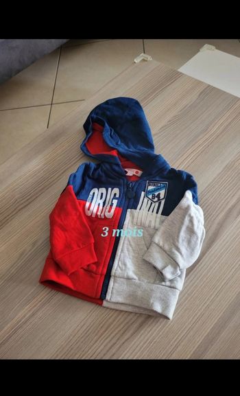 Gilet à capuche Boboli