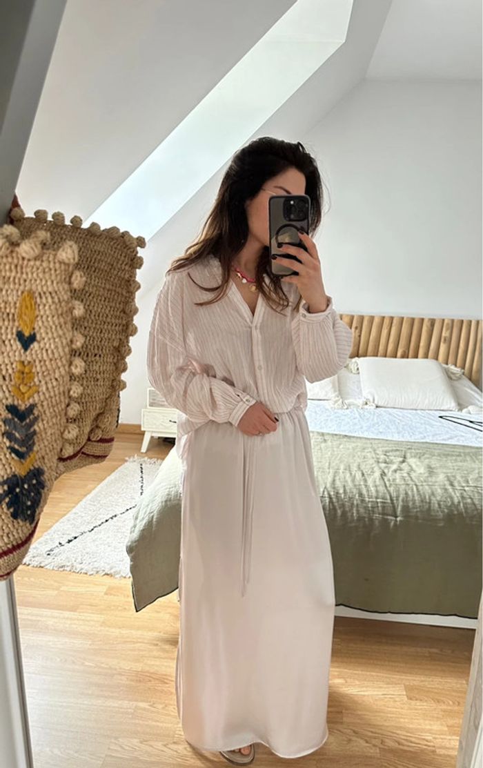 Jupe satinée bohème H&M ivoire 🐚 - photo numéro 3