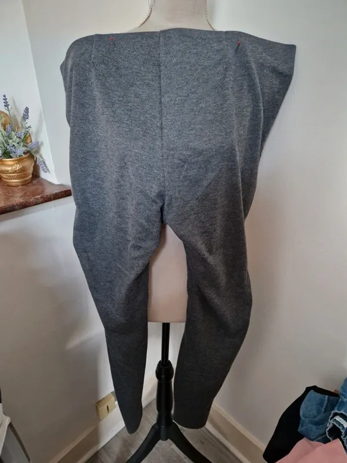 Pantalon gris kiabi - photo numéro 5