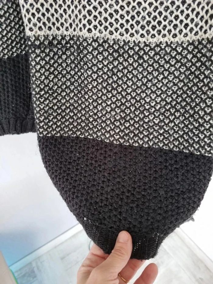 Pull Taille 38 - photo numéro 4