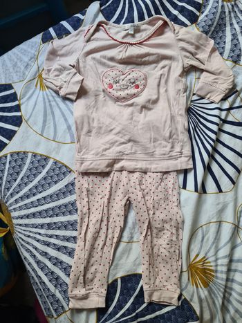 Ensemble haut et legging. Kitchoun. 18 mois. 