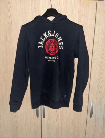 Sweat a capuche