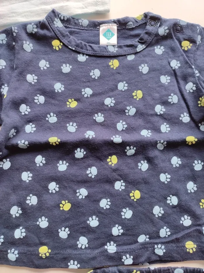 Pyjamas 9 mois - photo numéro 3