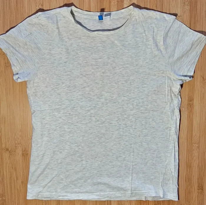 Tee-shirt Divided - photo numéro 2