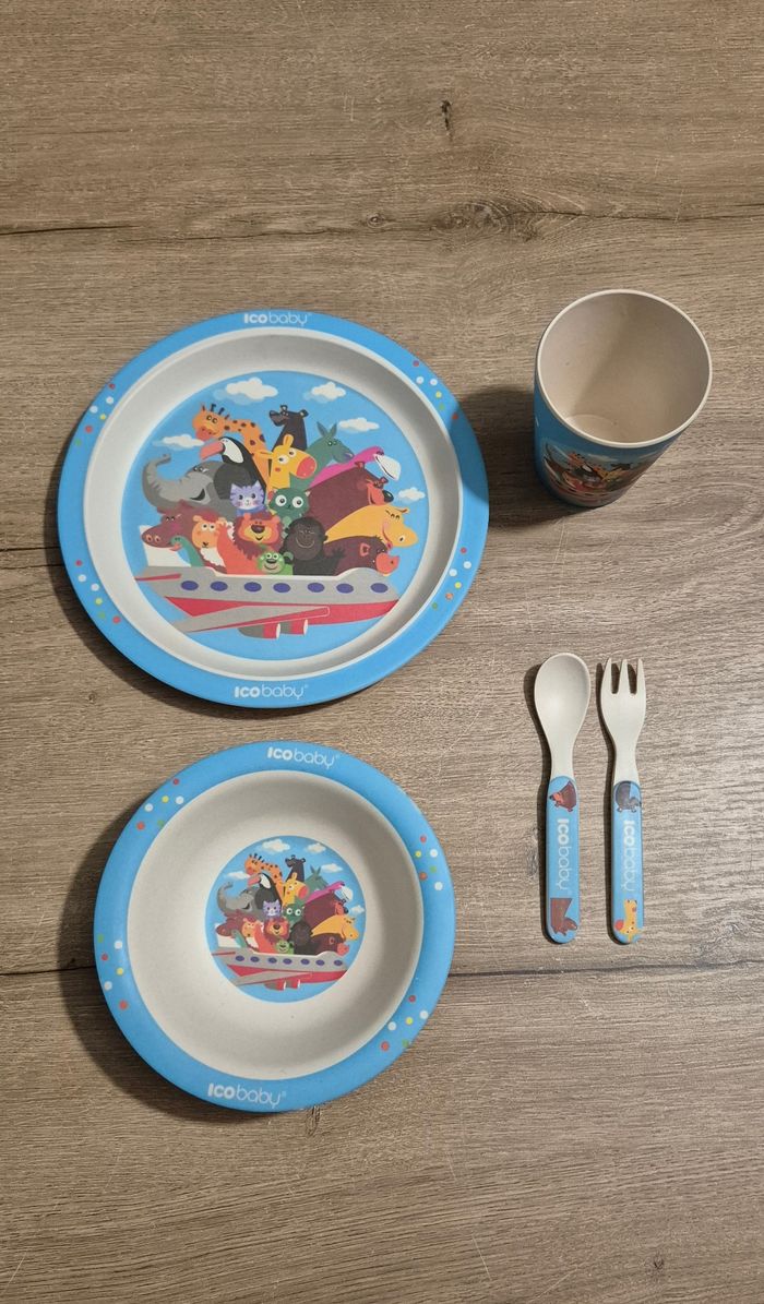 Set de vaisselle en bambou