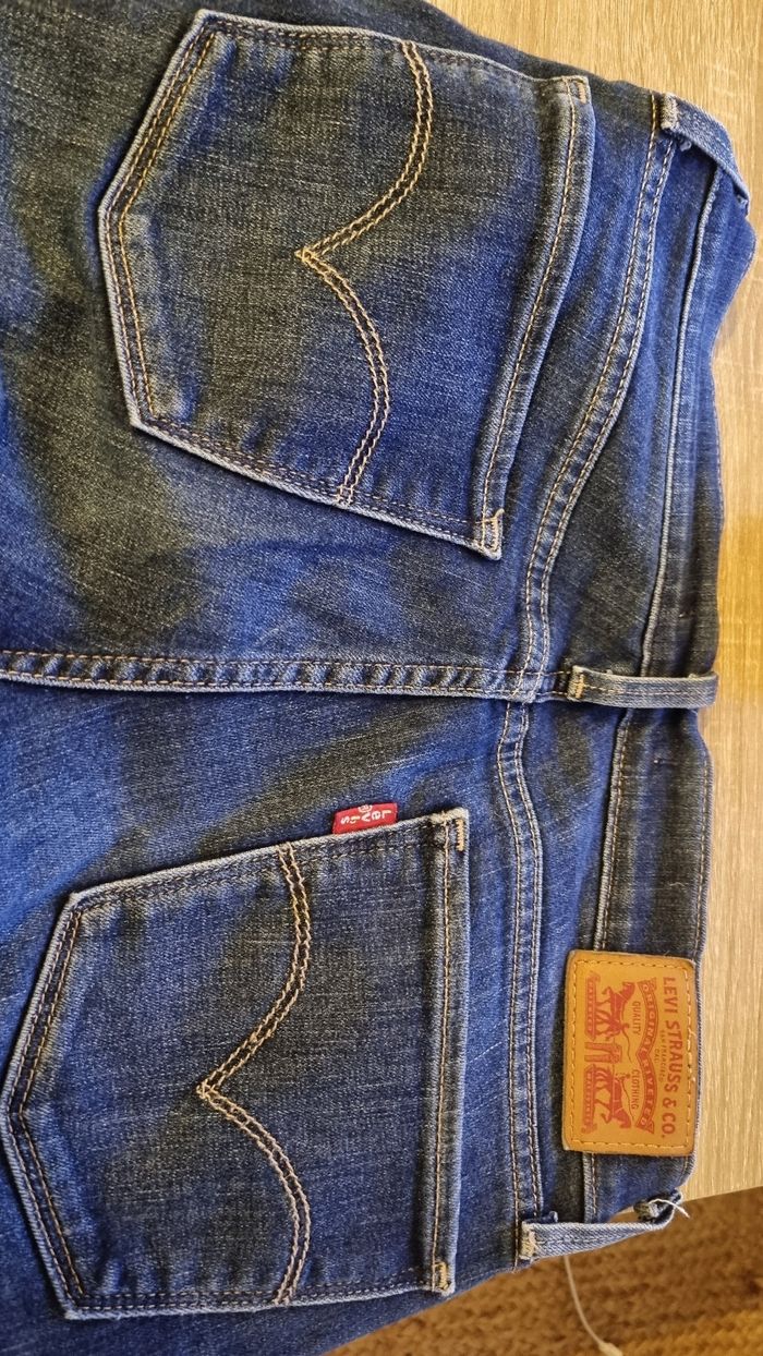 Jeans levis - photo numéro 3