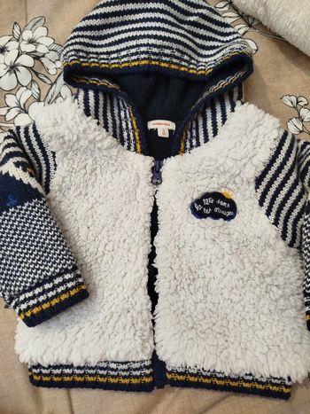 Gilet zippé à capuche chaud hiver 3 mois catimini