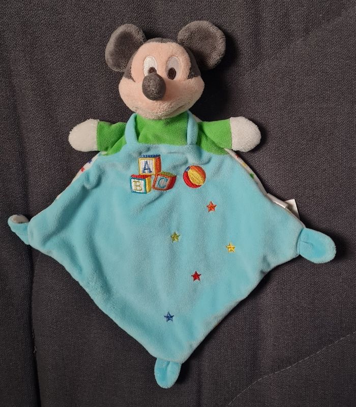 Doudou Mickey plat losange bleu - Cubes ABC- Disney