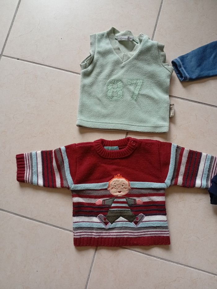 Lot de 5 pulls ou polaires - photo numéro 2