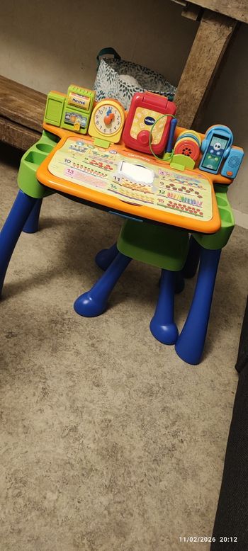 Table d'activités interactive 5 en 1 Vtech