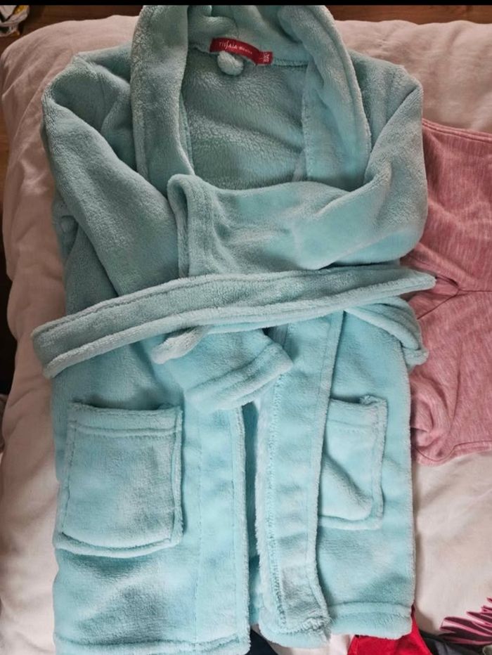Lot vêtements garçon 5 ans - photo numéro 3