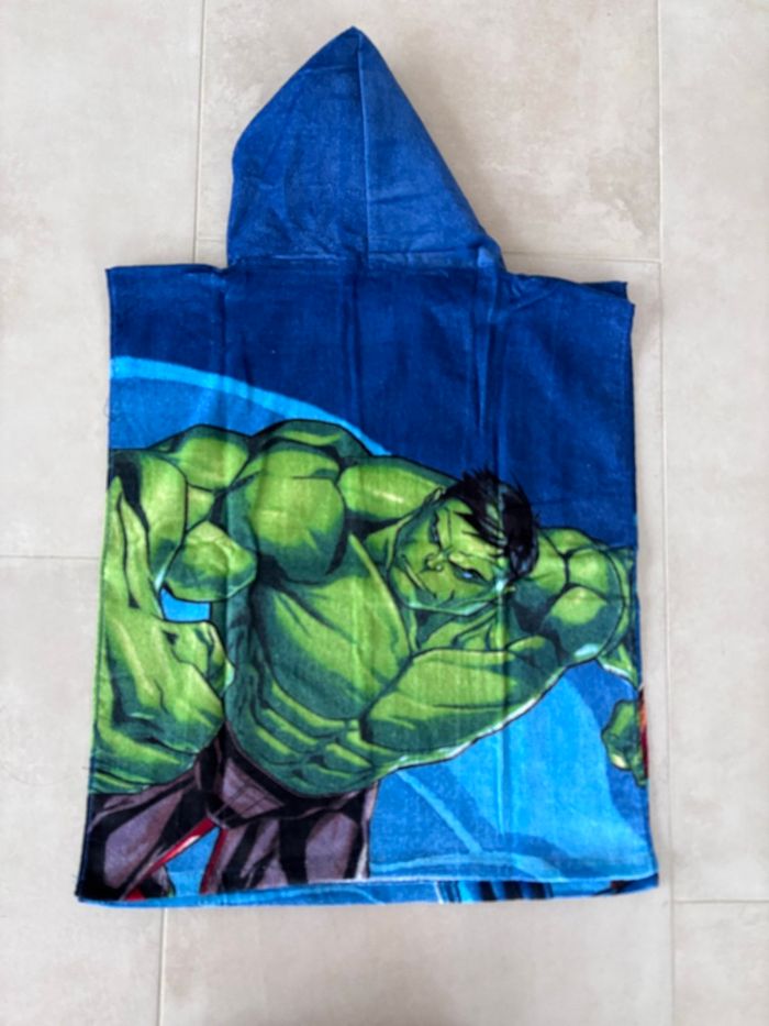 Poncho serviette Avengers - photo numéro 2