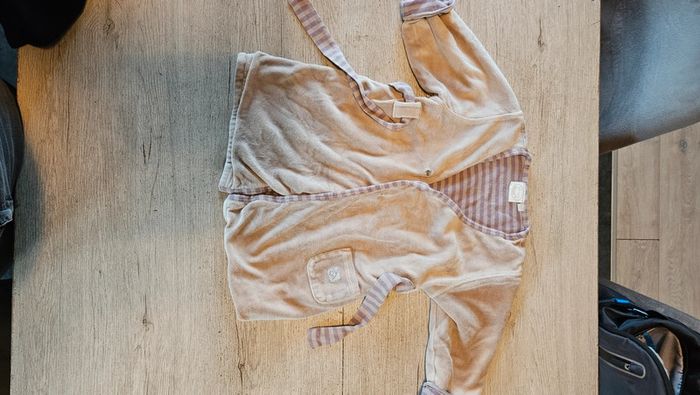 Peignoir bien chaud à manches loncues, beuge foncé, Noukie s, 3 ans, peu mis - photo numéro 3