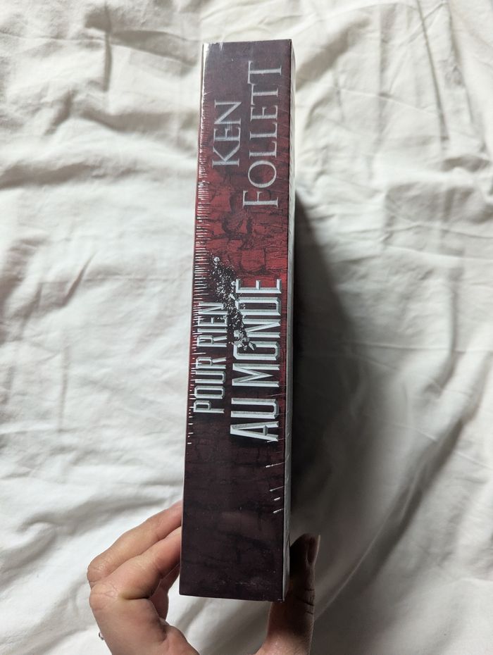 Pour rien au monde de Ken Follett - photo numéro 2