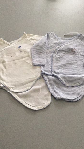 Bodies manches longues lot de 2 Petit Bateau 3mois