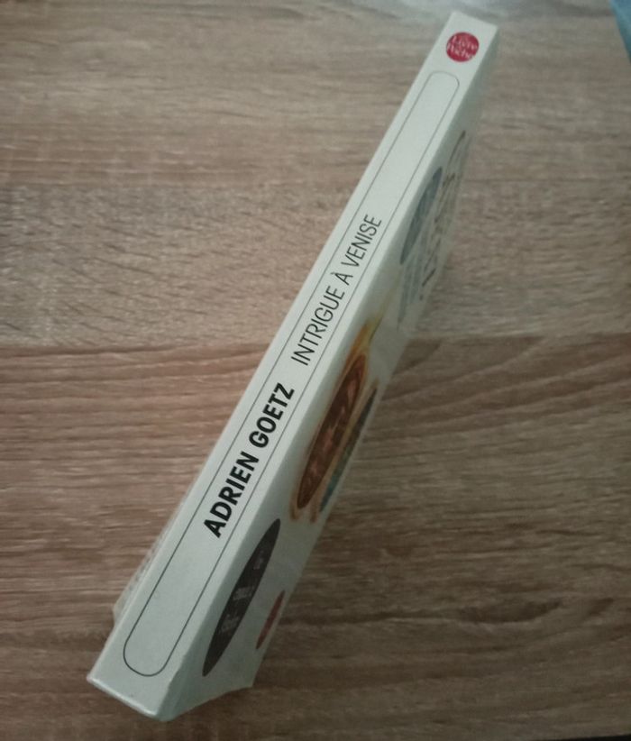Adrien Goetz 📚 Intrigue à Venise - photo numéro 3