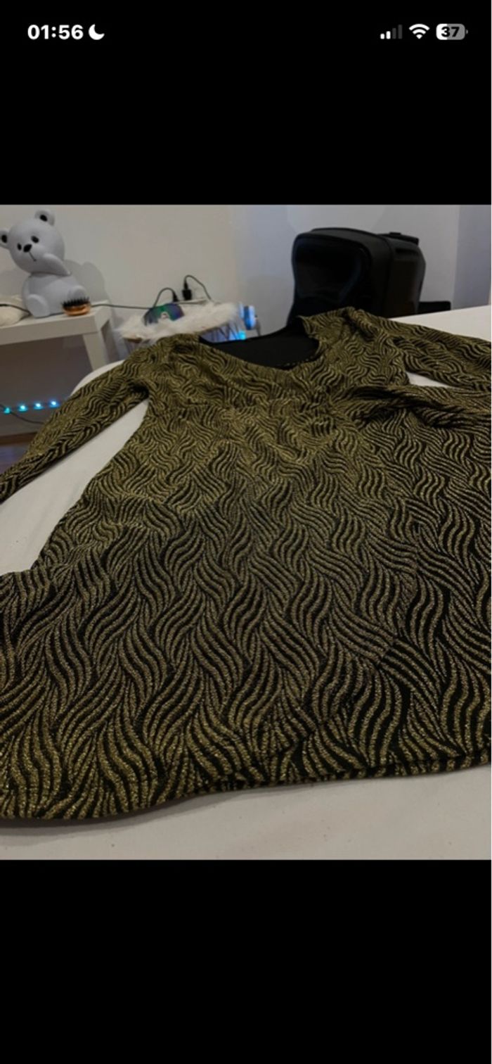 Robe pailletée - photo numéro 3