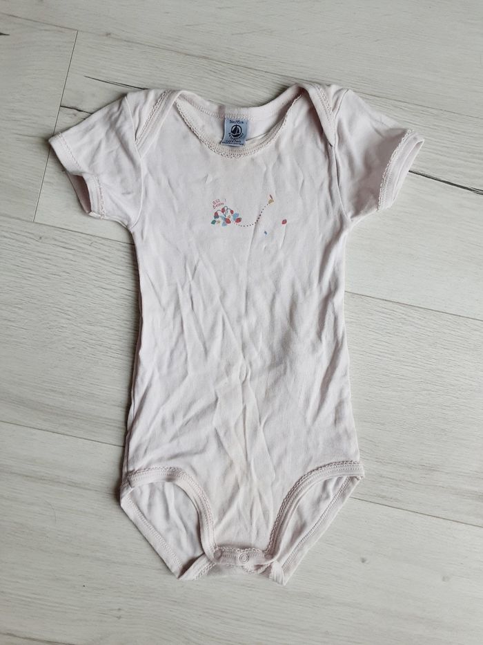 Vêtement fille body manches courtes Petit Bateau 3 ans