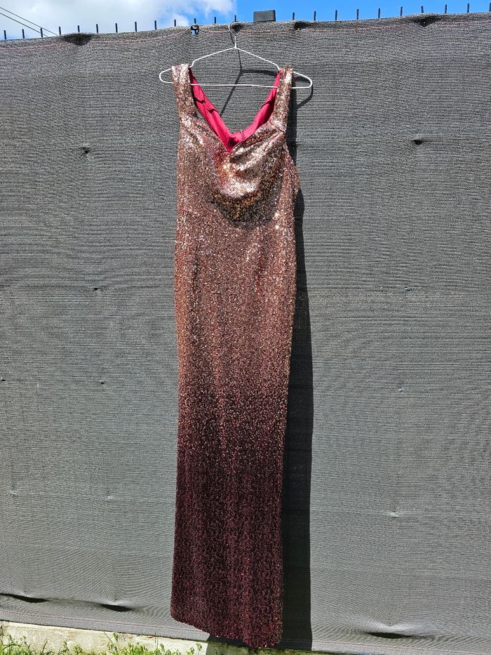 Magnifique robe sirene a sequins taille 42 neuve avec etiquette - photo numéro 8