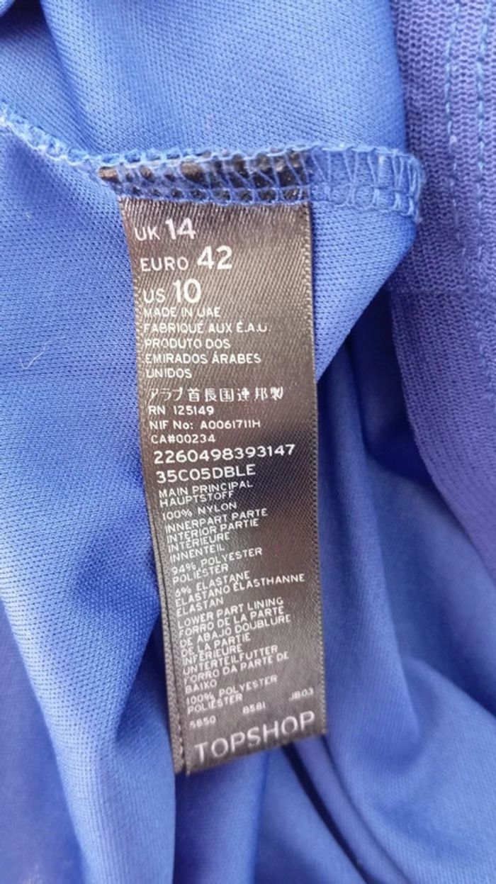 robe patineuse bleue - photo numéro 3