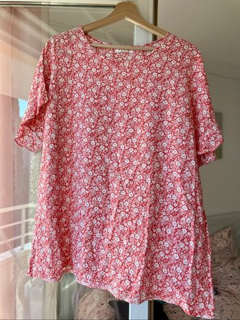 Haut fleuri ultra fluide et léger XL/XXL