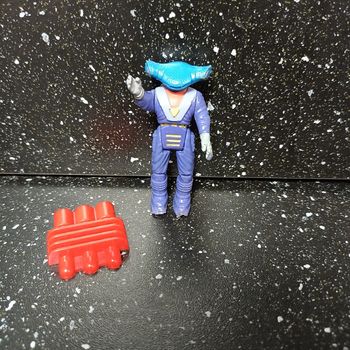 Figurine Dino riders Mako monoclonius avec accessoire