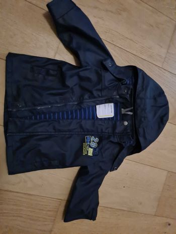 Blouson à capuche type ciré course endurance auto 24h