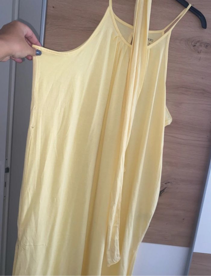 Robe longue avec fente - photo numéro 2