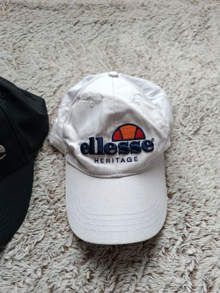 Lot casquette - photo numéro 3