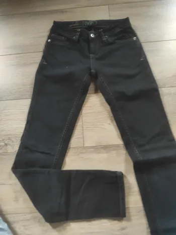 Jean taille 34 xs