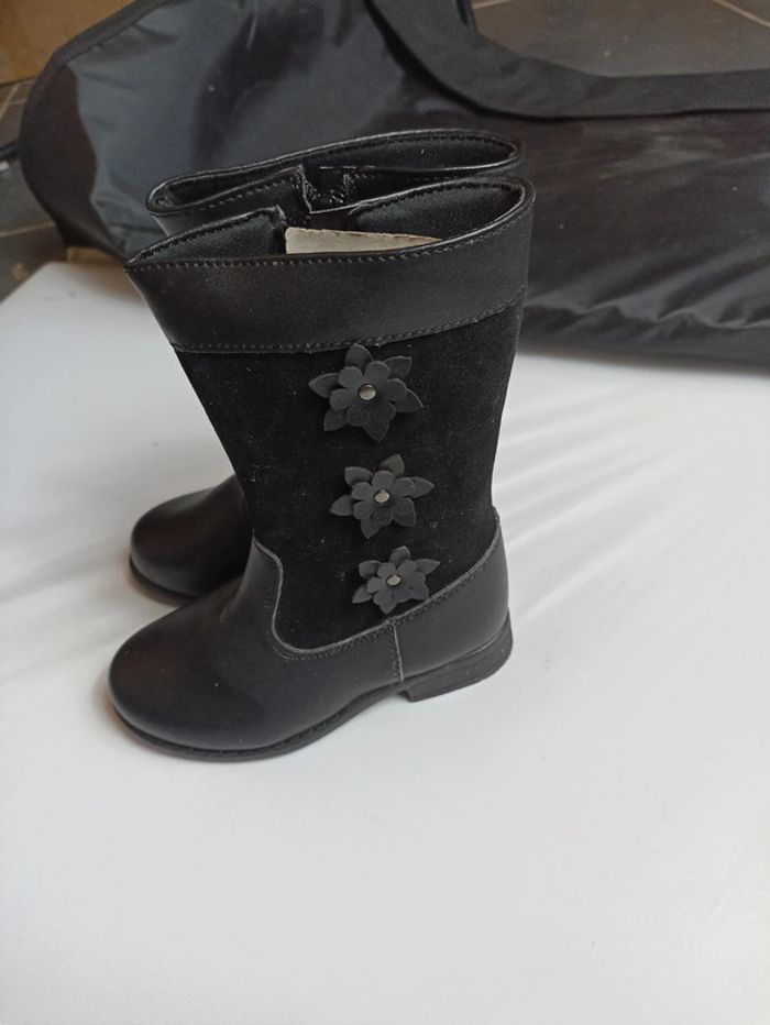 Bottes taille 24