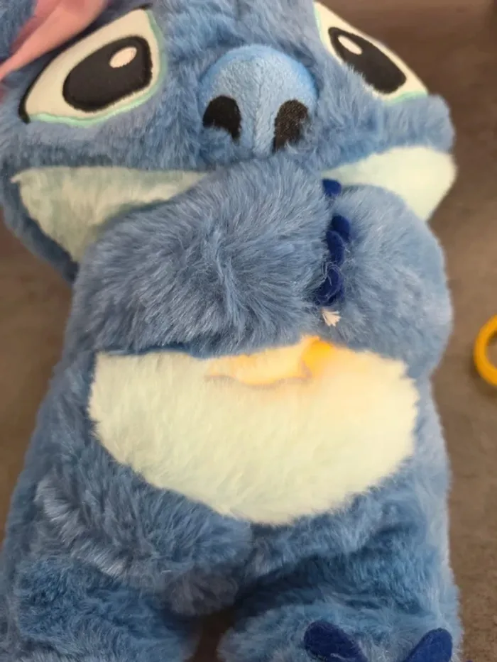 [NEUF] Peluche Stitch qui respire - photo numéro 4