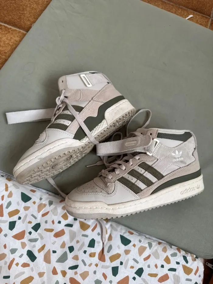 Basket Adidas - photo numéro 3