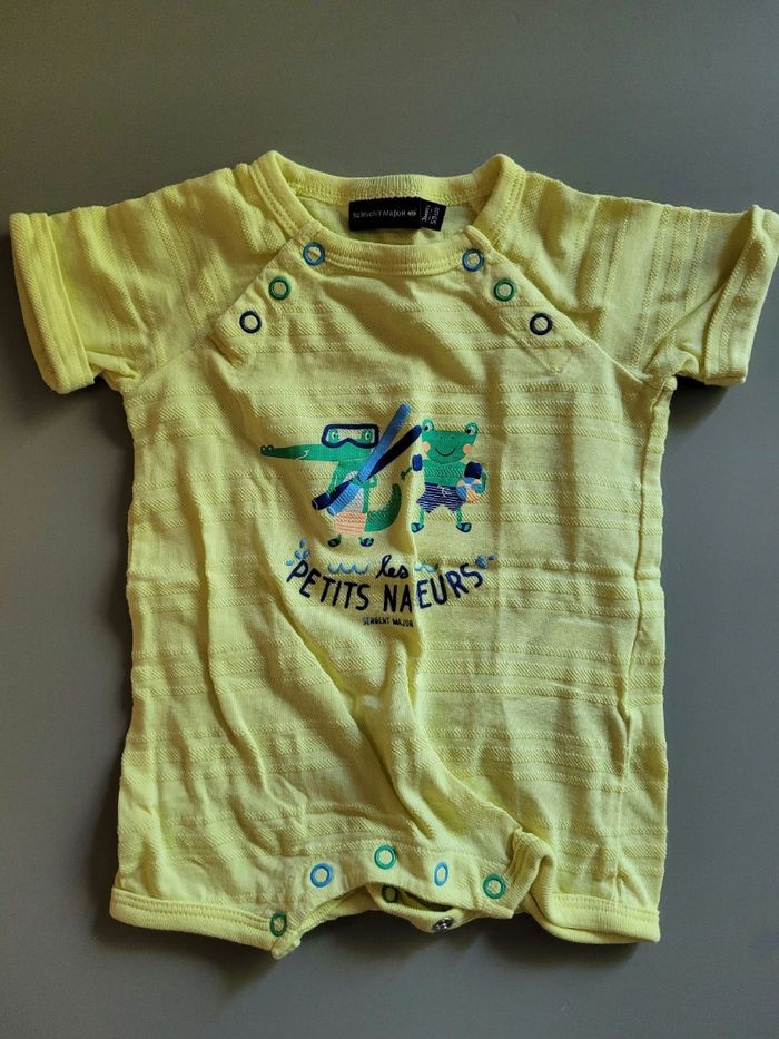 Combinaison short 3 mois jaune crocodile