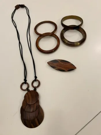 Lots d’ensemble bijoux en bois, femme, collier bracelet, broche