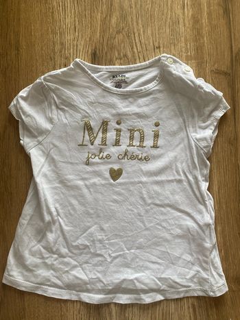 T-shirt taille 2 ans