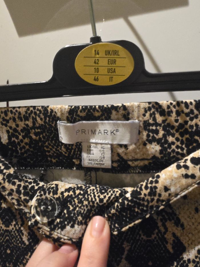 Pantalon droit noir/beige imprimé python T.44 Primark - photo numéro 2