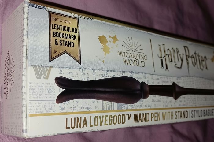 Stylo baguette sur socle Luna Lovegood - photo numéro 6