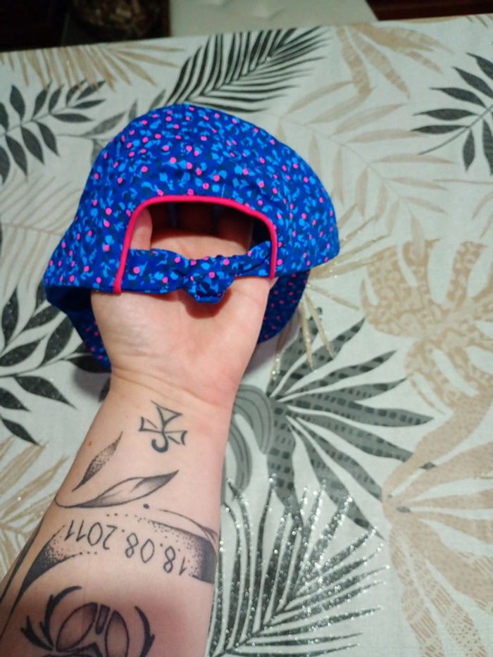 Casquette fille bleu marine motif fleur DPAM - photo numéro 3