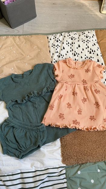 Robe manche courte 1 mois