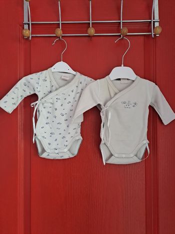Lot 2 bodies garçon 3 mois