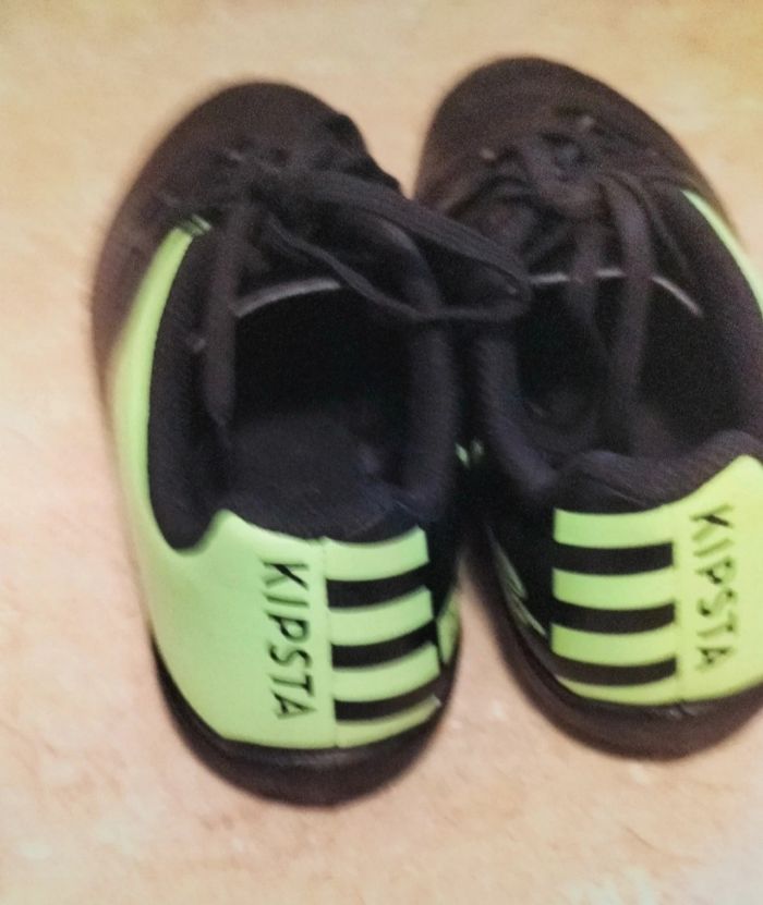 Garçon 🧡 Basket à crampons Pointure 35 - photo numéro 3