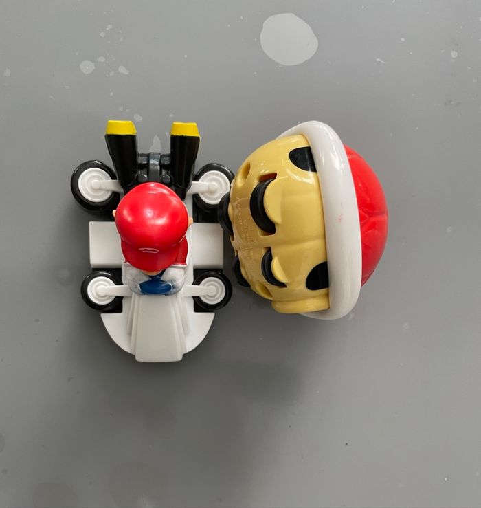 Lot de Figurines Mario Kart avec voiture - photo numéro 7