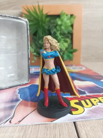 Figurine Supergirl DC Comics Eaglemoss Super Héros