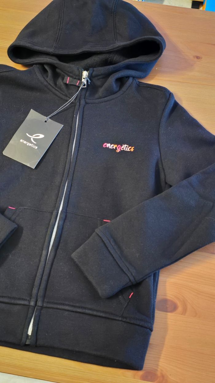 (Neuf non porté) 🏷🩷 sweat zippé molleton 8ans Fille 🩷⚘️ - photo numéro 4