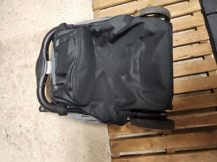 Vend poussette cabine + chancelière - photo numéro 2