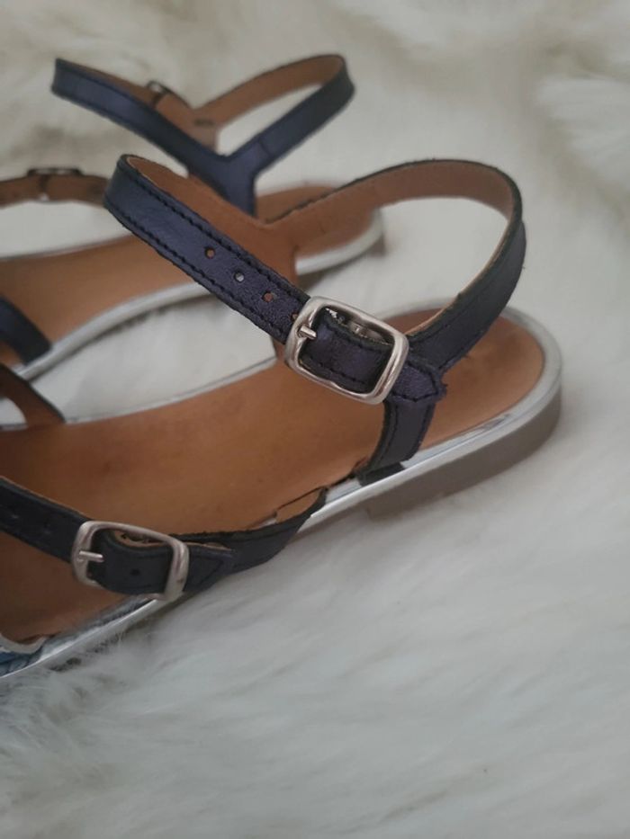 Nus pieds GBB en 38 - photo numéro 3