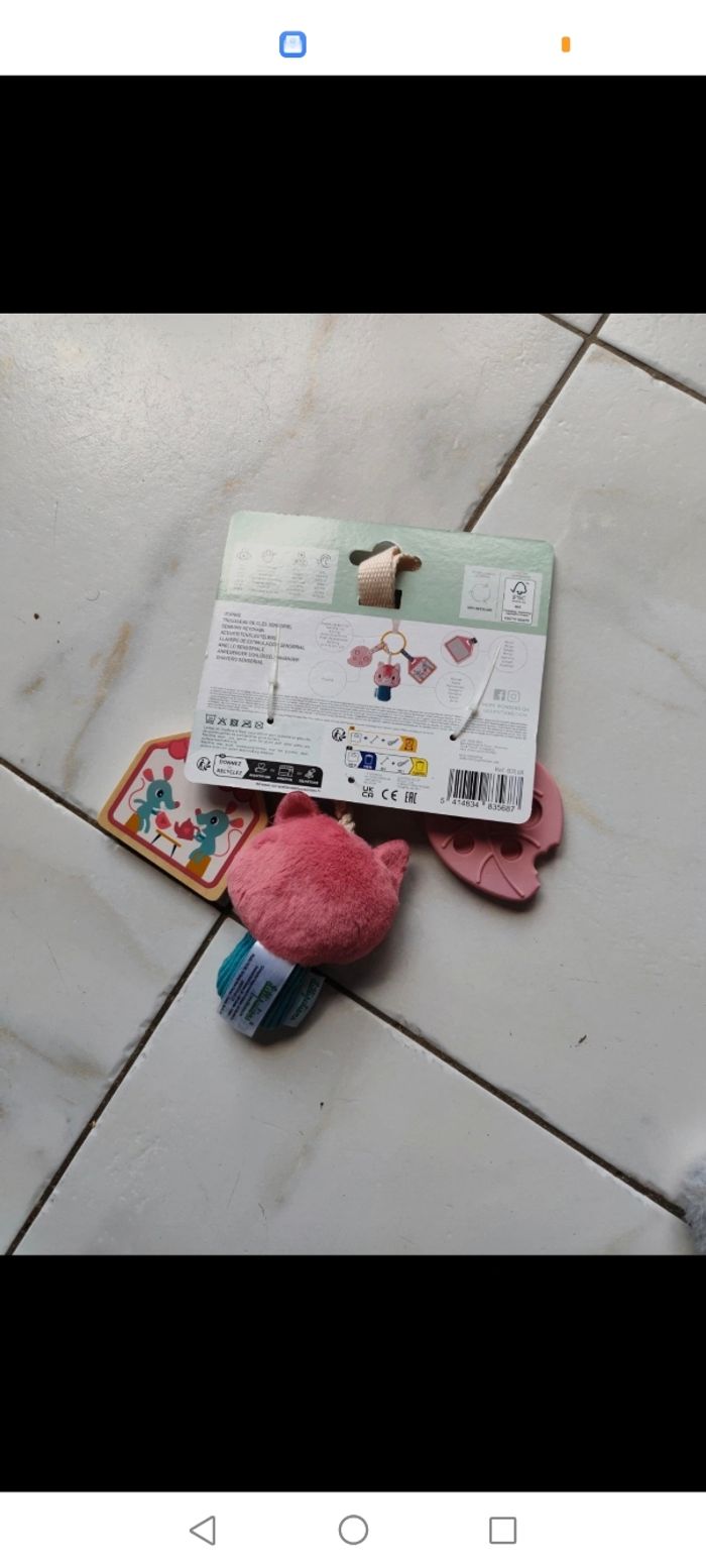 Jeanne le trousseau de clés lilliputiens - photo numéro 4